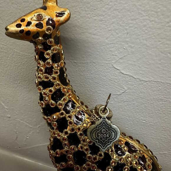 Jay Strongwater Standing Giraffe Ornament - Picture 4 of 11